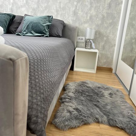 Apartman Ema Banja Luka Exterior foto
