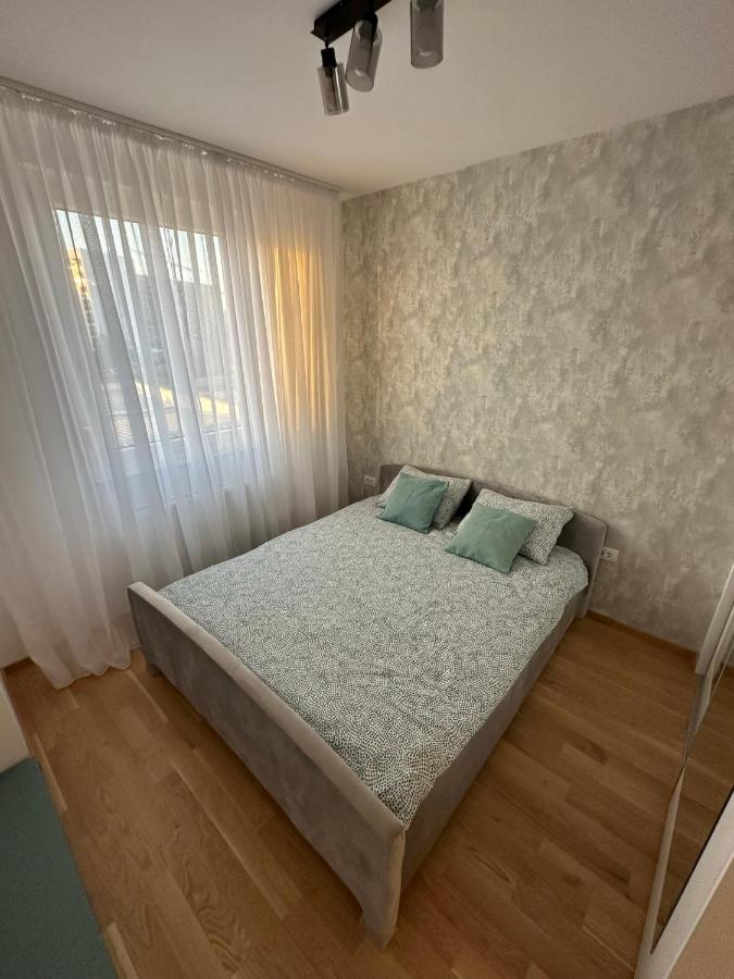 Apartman Ema Banja Luka Exterior foto