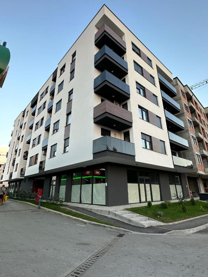 Apartman Ema Banja Luka Exterior foto